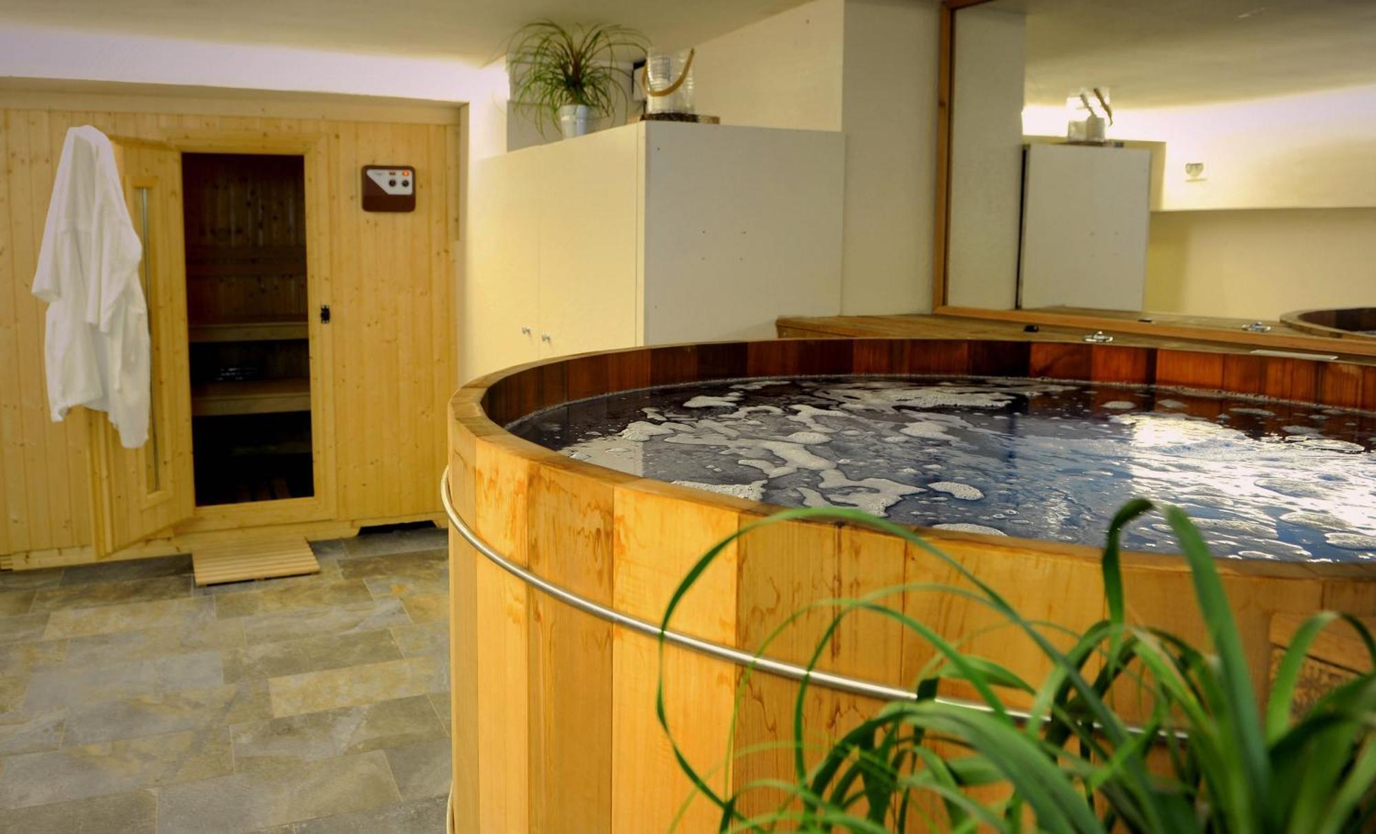 Logis Hotel La Breche De Roland Gèdre Dış mekan fotoğraf