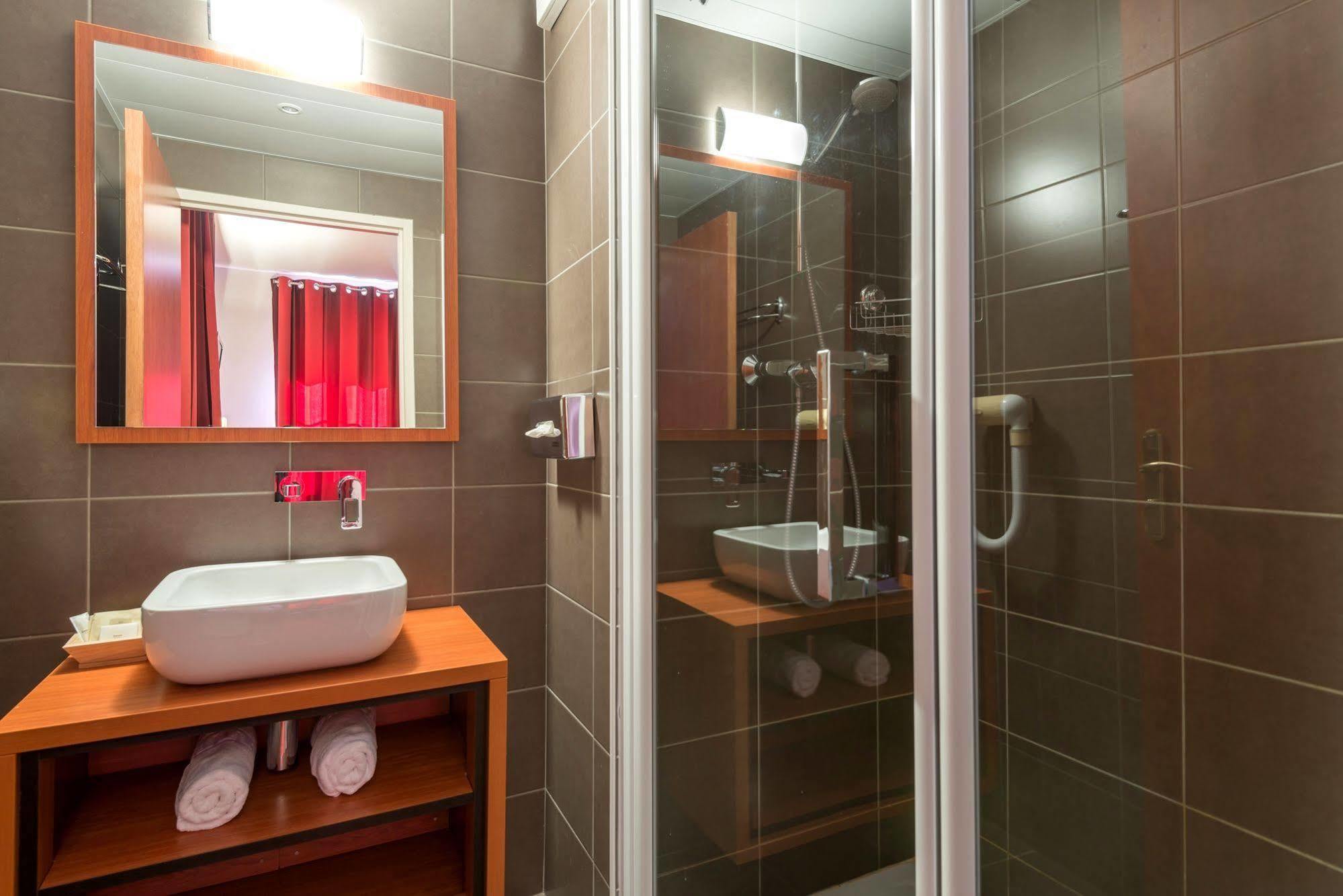 Logis Hotel La Breche De Roland Gèdre Dış mekan fotoğraf