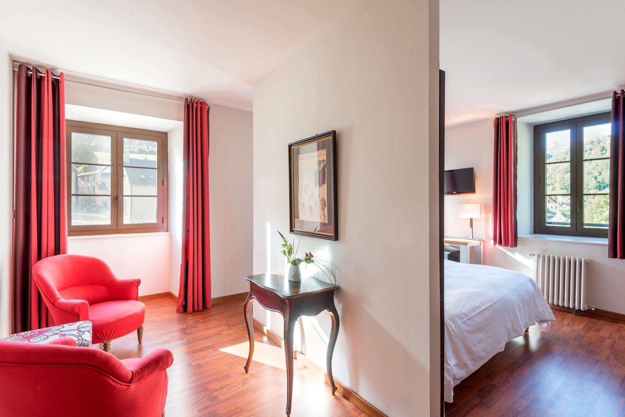 Logis Hotel La Breche De Roland Gèdre Dış mekan fotoğraf